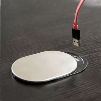 Solight 1x Einbausteckdose 1x USB mit Schiebedeckel, ovale gebürstete Aluminiumabdeckung, Verlängerungskabel 1, 9m Solight 1x Einbausteckdose 1x USB mit Schiebedeckel, ovale gebürstete Aluminiumabdeckung, Verlängerungskabel 1, 9m