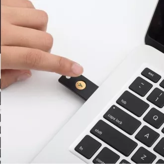 YubiKey 5 NFC - USB-A, Schlüssel / Token mit Multifaktor-Authentifizierung (NFC, MIFARE), OpenPGP- und Smartcard-Unterstützung (2FA)