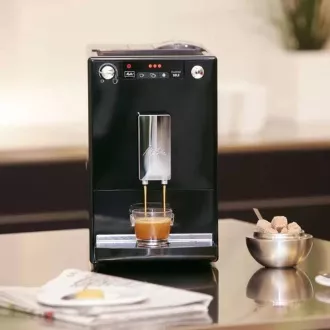 MELITTA Solo Frosted Black, Kaffeemaschine, 15 Bar, 2 Tassen auf einmal, integriertes Mahlwerk, milchfreies Rezept, schwarz MELITTA Solo Frosted Black, Kaffeemaschine, 15 Bar, 2 Tassen auf einmal, integriertes Mahlwerk, milchfreies Rezept, schwarz