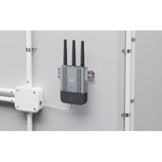 UBNT UMR - Industrieller mobiler Router
