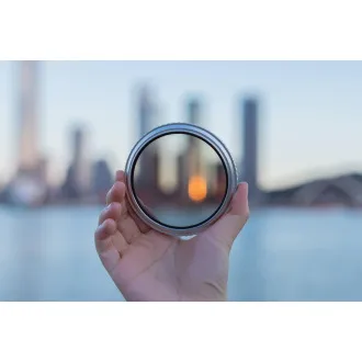 NiSi Filter ND-Vario 1-5 Blenden Echtfarbe 67mm NiSi Filter ND-Vario 1-5 Blenden Echtfarbe 67mm