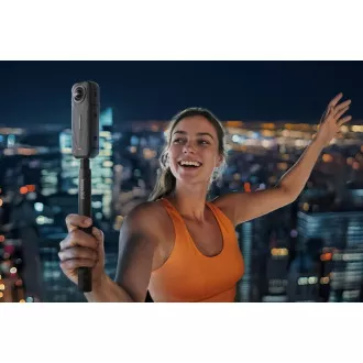 Insta360 X5 Action-Kamera, 8K 360° Video, Triple AI Chip, wasserdicht bis 15 m, 6-Achsen-Stabilisierung, 2400 mAh Akku