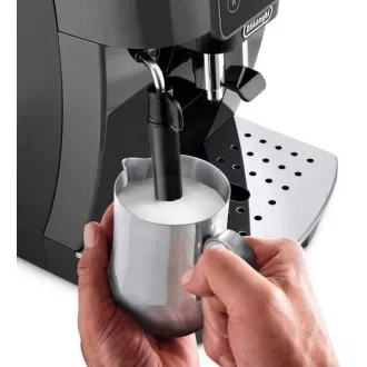DeLonghi Magnifica Start ECAM 220.22.GB Kaffeevollautomat, Espresso, integriertes Mahlwerk, 1450 W, 15 bar, schwarz DeLonghi Magnifica Start ECAM 220.22.GB Kaffeevollautomat, Espresso, integriertes Mahlwerk, 1450 W, 15 bar, schwarz
