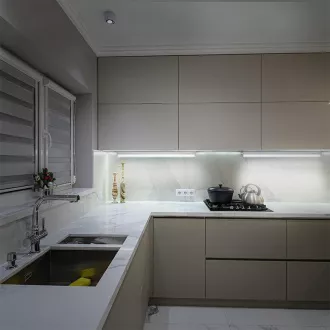 Solight LED-Küchenleuchte T5, Schalter, 9W, 4100K, 54cm