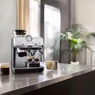 DeLonghi La Specialista Arte Hebel-Kaffeemaschine, 1400 W, integriertes Mahlwerk, MyLatte Dampfdüse DeLonghi La Specialista Arte Hebel-Kaffeemaschine, 1400 W, integriertes Mahlwerk, MyLatte Dampfdüse