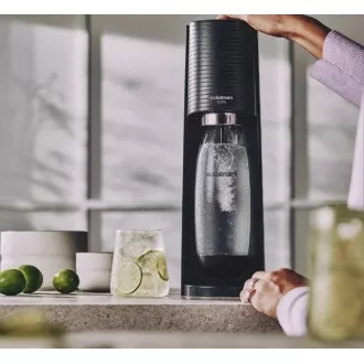 SodaStream Terra Black Limonadenbereiter, mechanisch, 2x 1l SodaStream Fuse Flasche, CO2 Flasche, schwarz SodaStream Terra Black Limonadenbereiter, mechanisch, 2x 1l SodaStream Fuse Flasche, CO2 Flasche, schwarz
