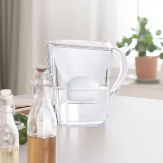 Brita Marella Cool weiß 6 Maxtra Pro All-In-1 Filter-Wasserkocher, 2, 4 l, Filterwechselanzeige, 6x Filterpatrone Brita Marella Cool weiß 6 Maxtra Pro All-In-1 Filter-Wasserkocher, 2, 4 l, Filterwechselanzeige, 6x Filterpatrone