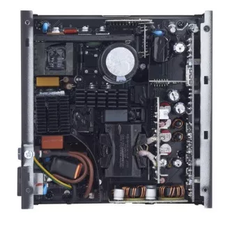 ADATA XPG-Netzteil CORE REACTOR II VE 750W, 80  GOLD, voll modular, ATX 3.1