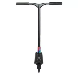 Freestyle-Roller NKD Rizz Stunt, Schwarz und Regenbogen