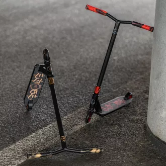 Freestyle-Roller MOVINO Stunt EDGE, Schwarz-Rot Edition Freestyle-Roller MOVINO Stunt EDGE, Schwarz-Rot Edition