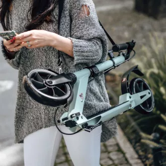 Klapproller MOVINO X-Way mit Hand- und Fußbremse, neuwertig