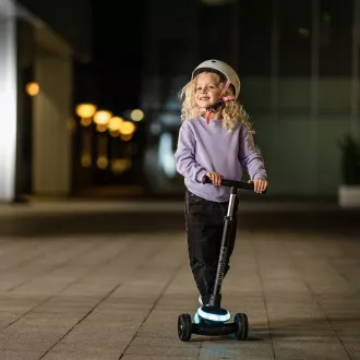 Dreirädriger Kinderroller Cariboo LEDstar, schwarz Dreirädriger Kinderroller Cariboo LEDstar, schwarz