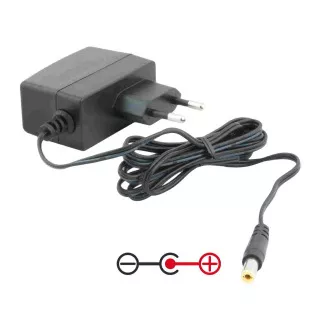 AVACOM Universal Power Adapter 12V 1A 12W Stecker 5,5mm x 2,1mm plus Pol in der Mitte AVACOM Universal Power Adapter 12V 1A 12W Stecker 5,5mm x 2,1mm plus Pol in der Mitte