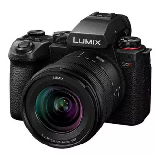 Panasonic Lumix DC-S5 Mark II Lumix S 20-60 mm f/3.5-5.6 Macro O.I.S. Lumix S 50 mm f/1.8 DSLM, 24.2 Mpx, schwarz Panasonic Lumix DC-S5 Mark II Lumix S 20-60 mm f/3.5-5.6 Macro O.I.S. Lumix S 50 mm f/1.8 DSLM, 24.2 Mpx, schwarz