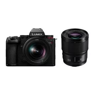 Panasonic Lumix DC-S5 Mark II Lumix S 20-60 mm f/3.5-5.6 Macro O.I.S. Lumix S 50 mm f/1.8 DSLM, 24.2 Mpx, schwarz Panasonic Lumix DC-S5 Mark II Lumix S 20-60 mm f/3.5-5.6 Macro O.I.S. Lumix S 50 mm f/1.8 DSLM, 24.2 Mpx, schwarz