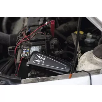Emos EE04A intelligentes 12V/6V Autobatterie- und Blei-Säure-Ladegerät