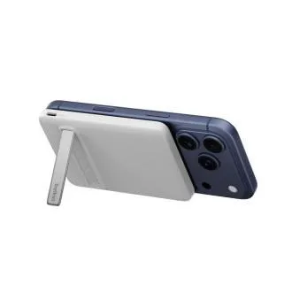 Belkin BOOST CHARGE Qi2 Magnetische kabellose Powerbank mit Ständer, 5000 mAh, schlank, weiß Belkin BOOST CHARGE Qi2 Magnetische kabellose Powerbank mit Ständer, 5000 mAh, schlank, weiß