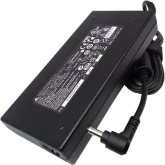 Netzgerät MSI 135W 19,5V (inkl. Netzkabel) Netzgerät MSI 135W 19,5V (inkl. Netzkabel)