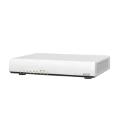 QNAP Wi-Fi 6 SD-WAN-Router QHora-301W (4x GbE / 2x 10GbE / 2x USB 3.2 / 8 interne Antennen)