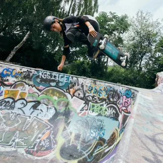 Freestyle-Helm NKX Brain Saver, Pirat